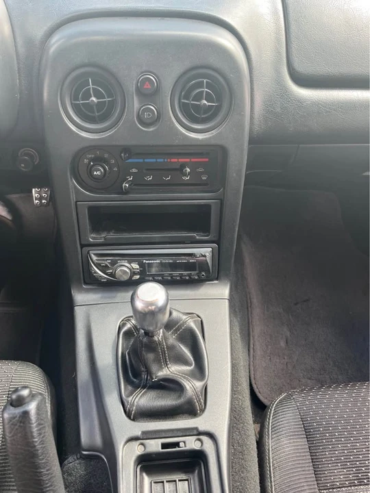 1997 Mazda NA MX-5 Miata - Image 7 of 10