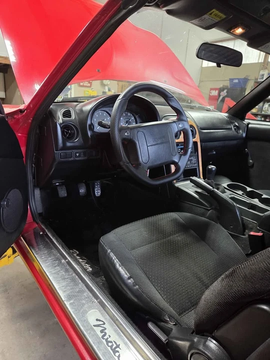 1997 Mazda NA MX-5 Miata - Image 8 of 20