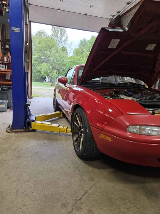 1997 Mazda NA MX-5 Miata - Image 4 of 20