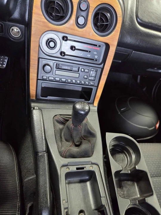 1997 Mazda NA MX-5 Miata - Image 9 of 20