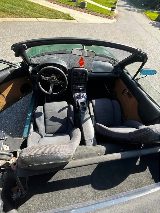 1997 Mazda NA MX-5 Miata - Image 4 of 7