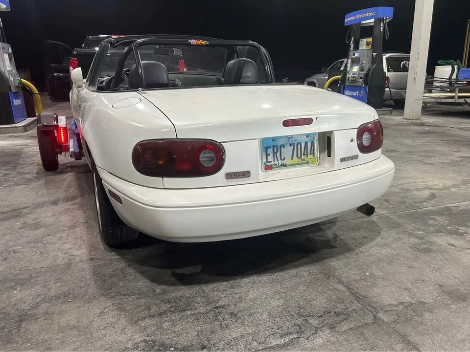 1997 Mazda NA MX-5 Miata - Image 6 of 11