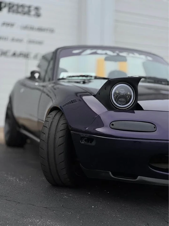 1997 Mazda NA MX-5 Miata - Image 12 of 17