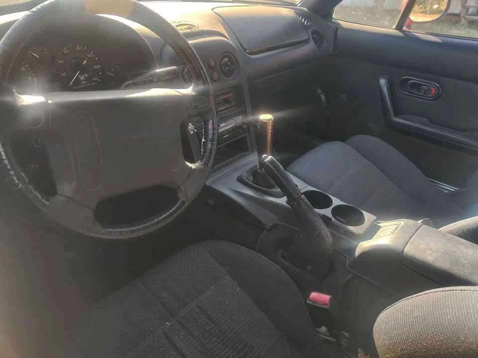 1997 Mazda NA MX-5 Miata - Image 4 of 5
