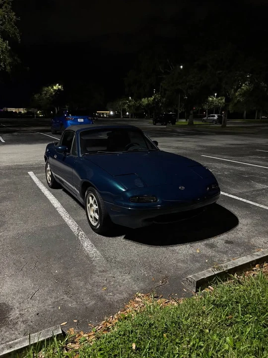 1997 Mazda NA MX-5 Miata - Image 2 of 4