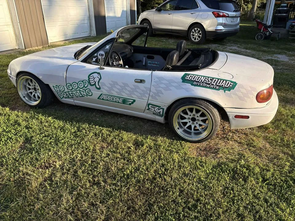 1997 Mazda NA MX-5 Miata - Image 2 of 7