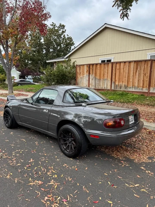 1997 Mazda NA MX-5 Miata - Image 7 of 8