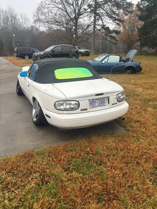 1997 Mazda NA MX-5 Miata - Image 3 of 10