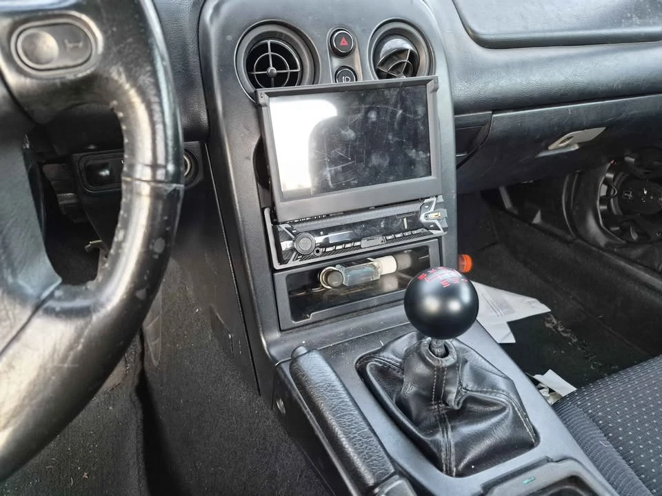 1997 Mazda NA MX-5 Miata - Image 13 of 17
