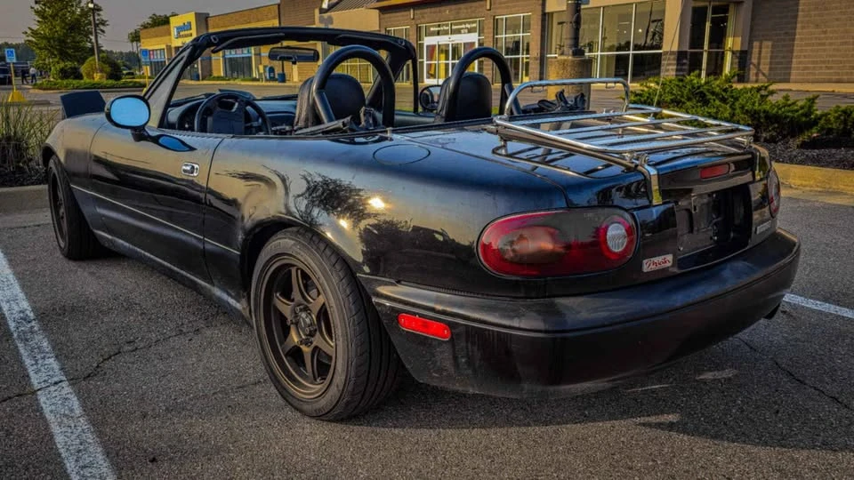 1997 Mazda NA MX-5 Miata - Image 4 of 5