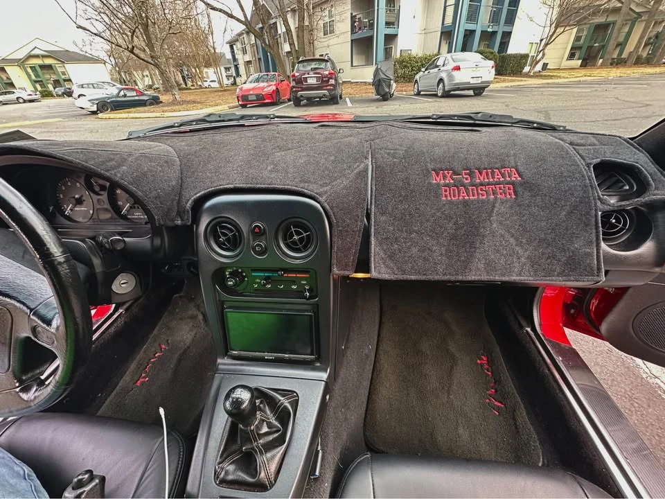 1997 Mazda NA MX-5 Miata - Image 10 of 13