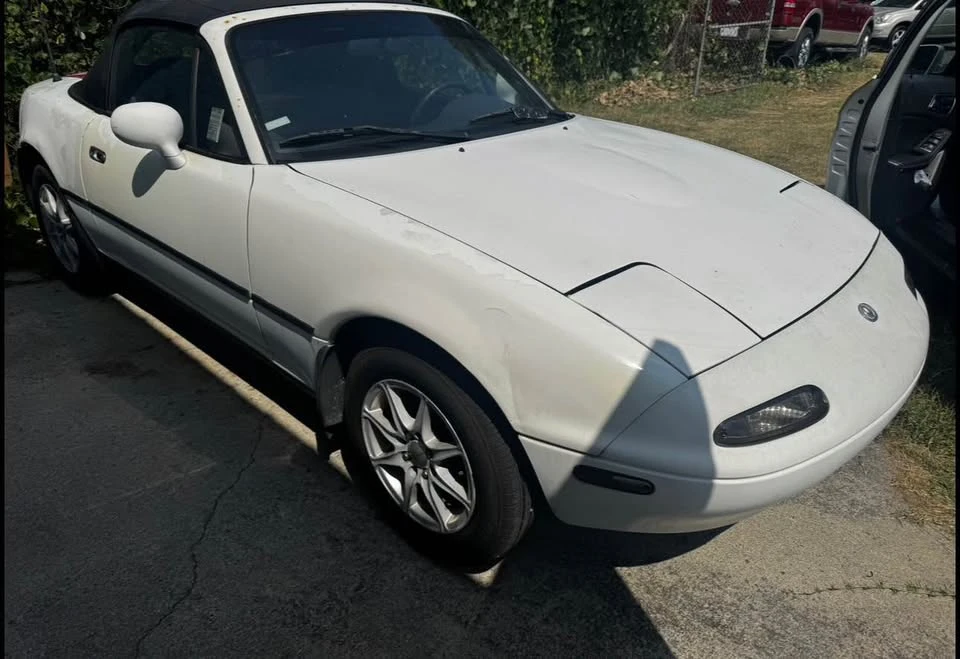 1997 Mazda NA MX-5 Miata - Image 2 of 5