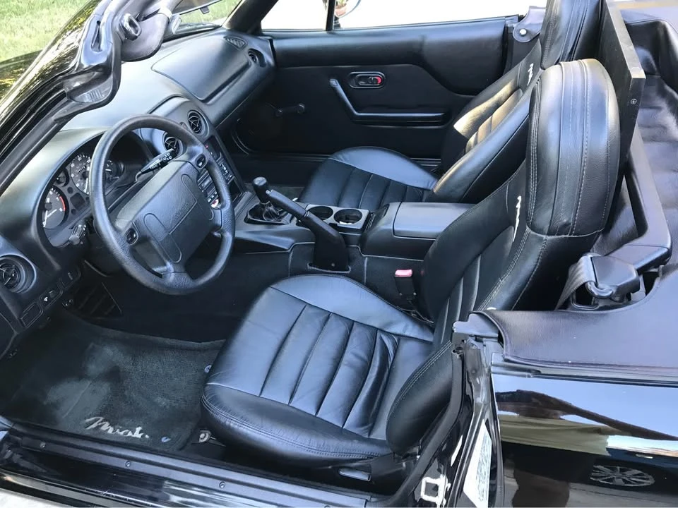 1997 Mazda NA MX-5 Miata - Image 5 of 5