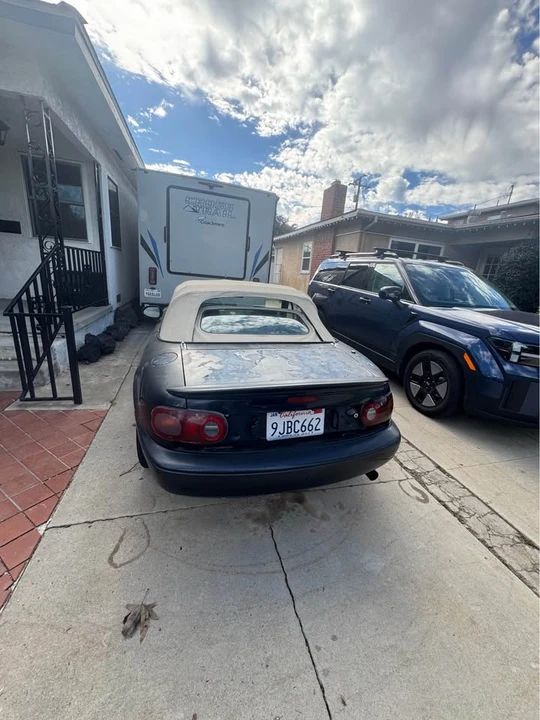 1997 Mazda NA MX-5 Miata - Image 3 of 10