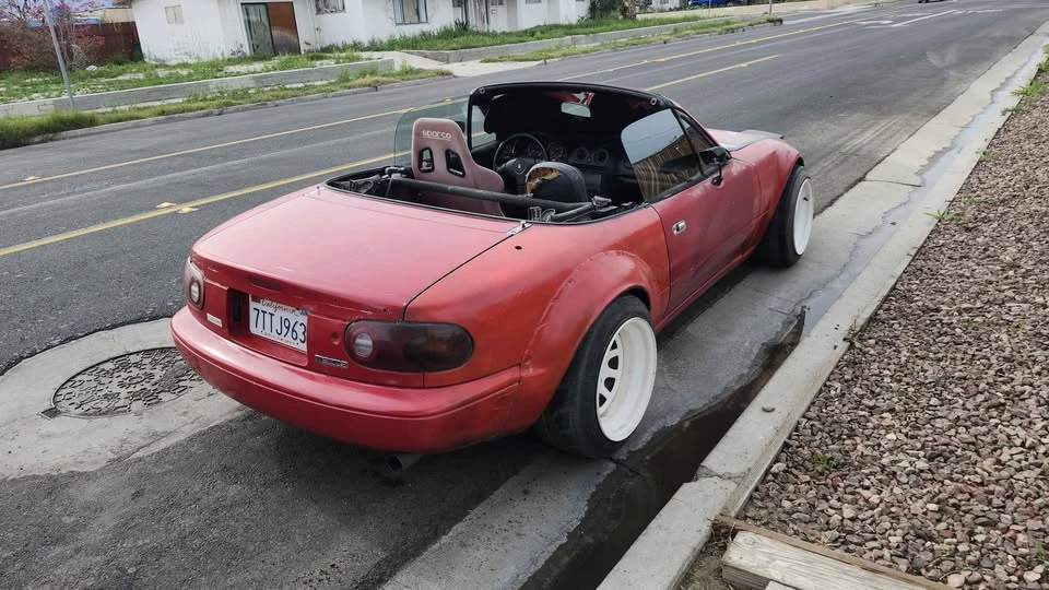 1997 Mazda NA MX-5 Miata - Image 2 of 2