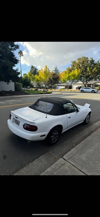 1997 Mazda NA MX-5 Miata - Image 4 of 5