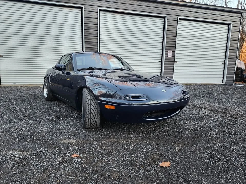 1997 Mazda NA MX-5 Miata - Image 2 of 3