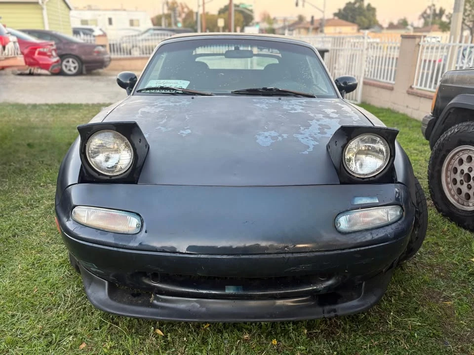 1997 Mazda NA MX-5 Miata - Image 5 of 11