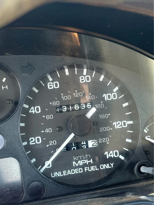 1997 Mazda NA MX-5 Miata - Image 6 of 11