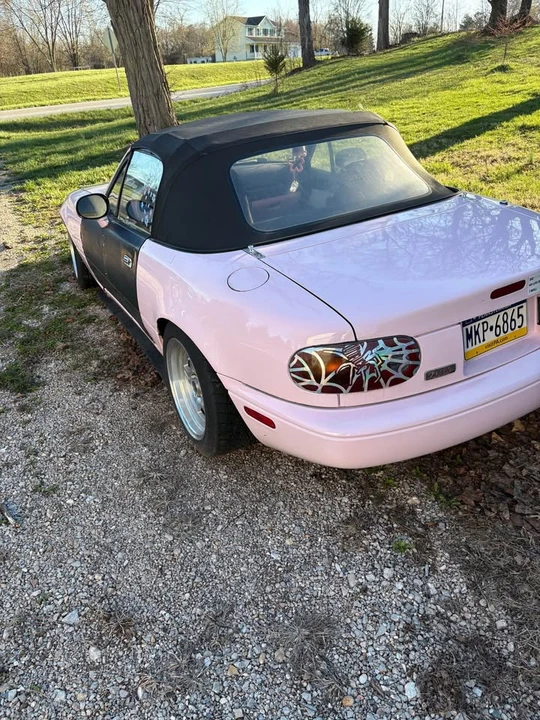 1997 Mazda NA MX-5 Miata - Image 6 of 8