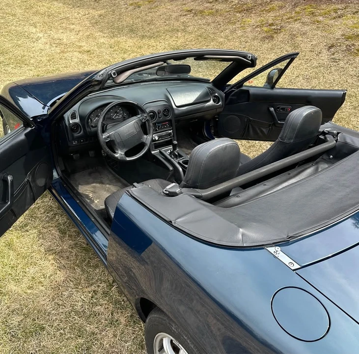 1997 Mazda NA MX-5 Miata - Image 5 of 20