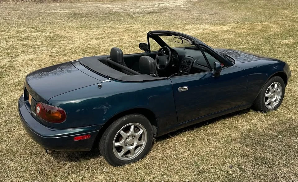 1997 Mazda NA MX-5 Miata - Image 10 of 20