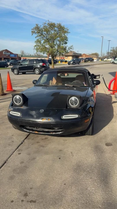 1997 Mazda NA MX-5 Miata - Image 3 of 5