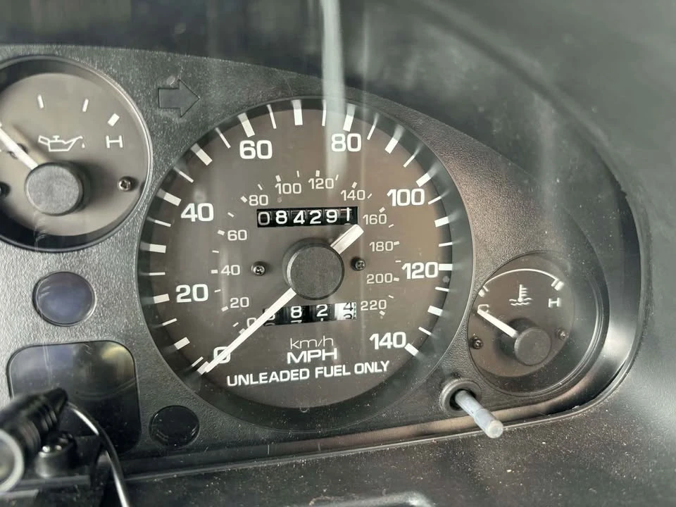 1997 Mazda NA MX-5 Miata - Image 7 of 10