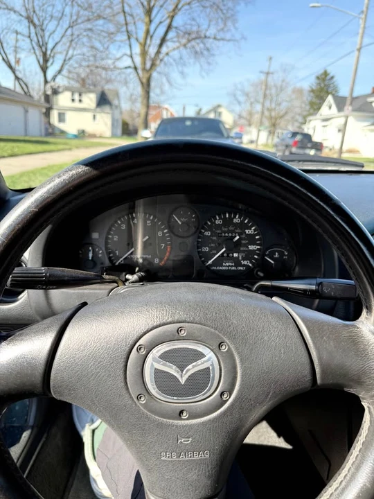 1997 Mazda NA MX-5 Miata - Image 15 of 19