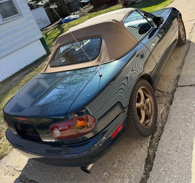 1997 Mazda NA MX-5 Miata - Image 17 of 19