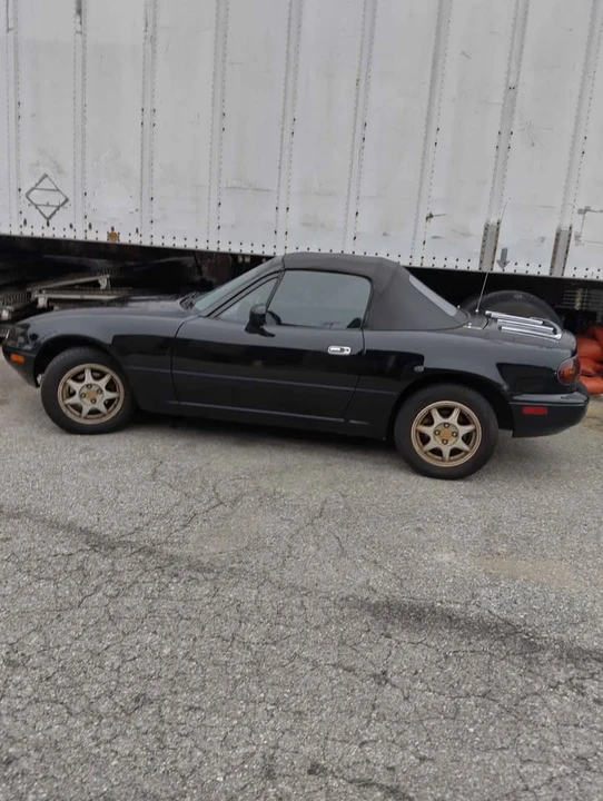 1997 Mazda NA MX-5 Miata - Image 5 of 20