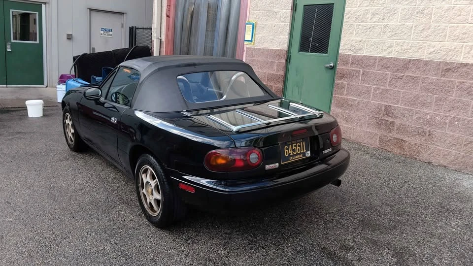 1997 Mazda NA MX-5 Miata - Image 10 of 20