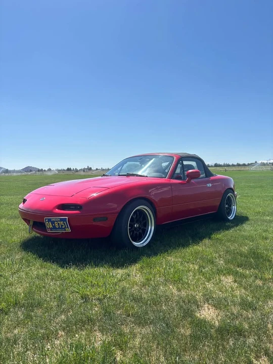 1997 Mazda NA MX-5 Miata - Image 2 of 12