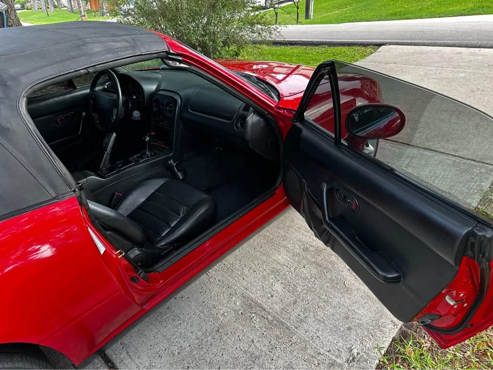 1997 Mazda NA MX-5 Miata - Image 9 of 15