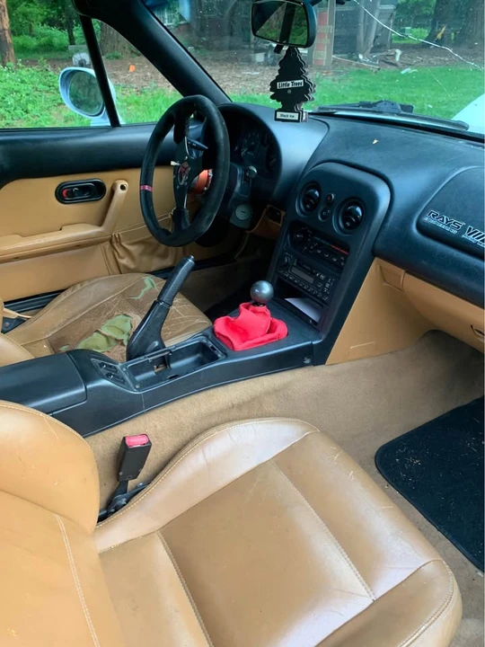 1997 Mazda NA MX-5 Miata - Image 7 of 9