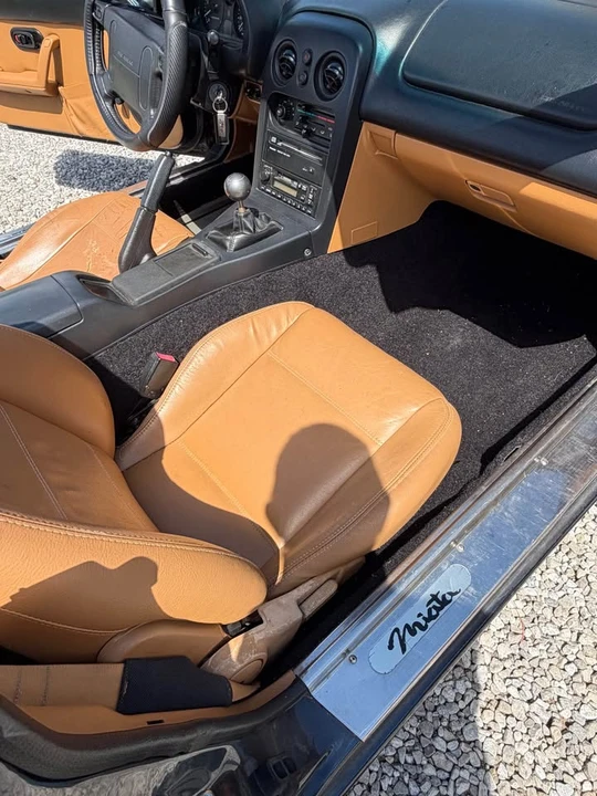 1997 Mazda NA MX-5 Miata - Image 3 of 10