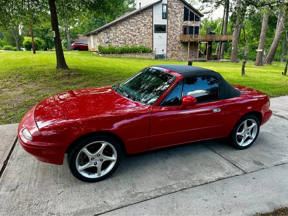 1997 Mazda NA MX-5 Miata - Image 14 of 15