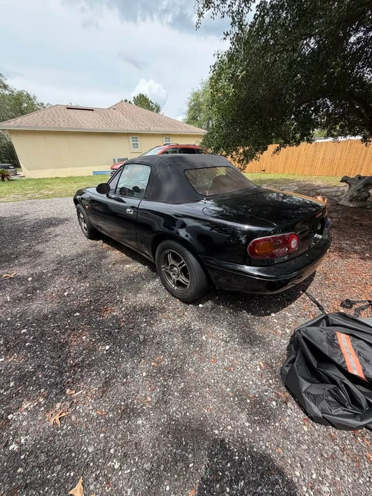 1997 Mazda NA MX-5 Miata - Image 11 of 20