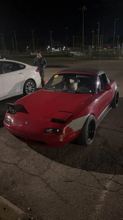 1997 Mazda NA MX-5 Miata - Image 2 of 20