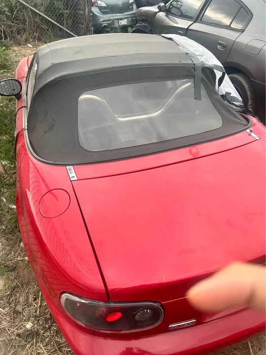 1997 Mazda NA MX-5 Miata - Image 8 of 8