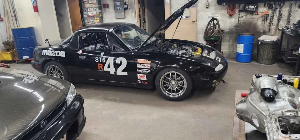1997 Mazda NA MX-5 Miata - Image 5 of 8