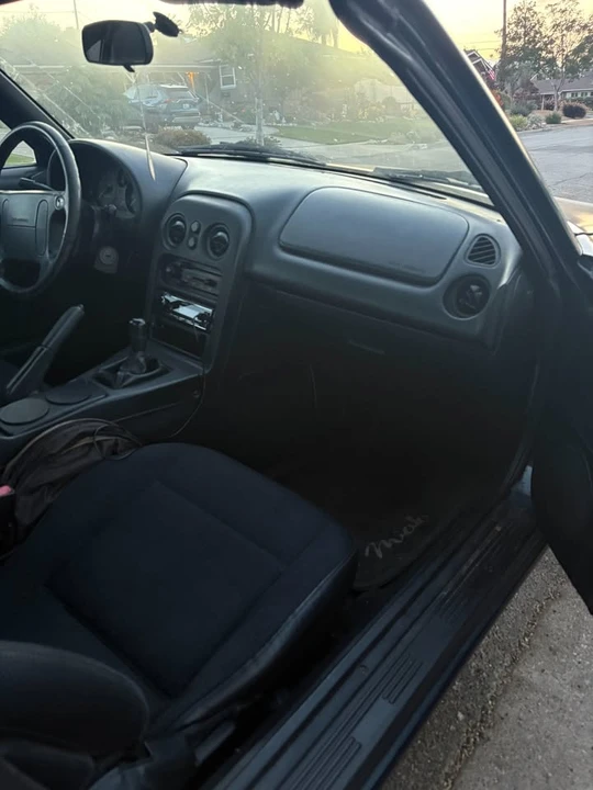 1997 Mazda NA MX-5 Miata - Image 13 of 20