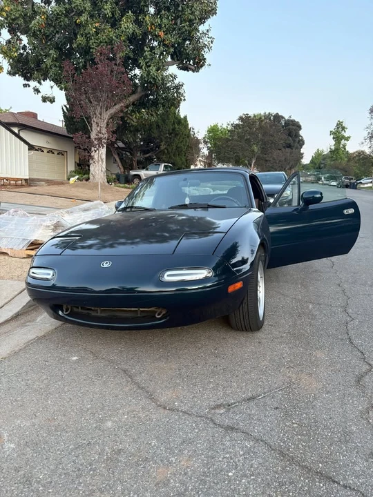 1997 Mazda NA MX-5 Miata - Image 5 of 20