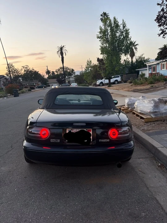 1997 Mazda NA MX-5 Miata - Image 6 of 20