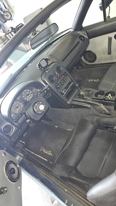 1997 Mazda NA MX-5 Miata - Image 8 of 16