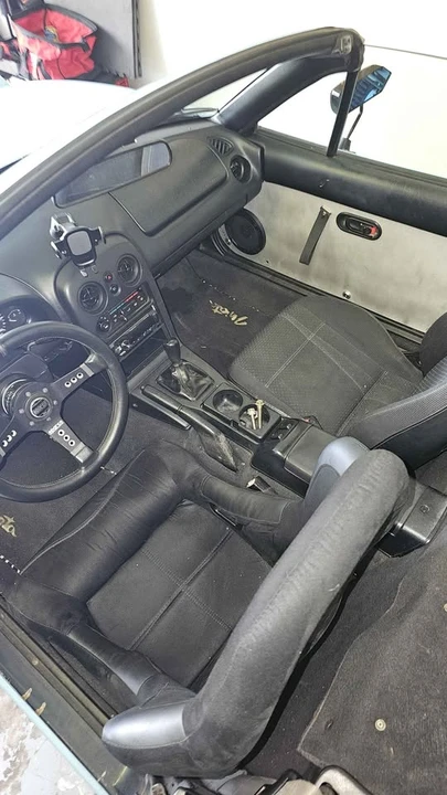 1997 Mazda NA MX-5 Miata - Image 8 of 13