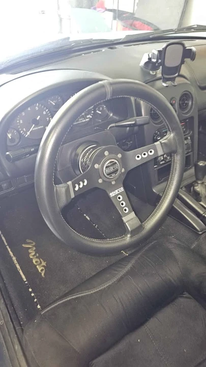 1997 Mazda NA MX-5 Miata - Image 6 of 13