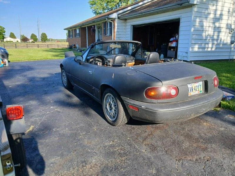 1997 Mazda NA MX-5 Miata - Image 5 of 10