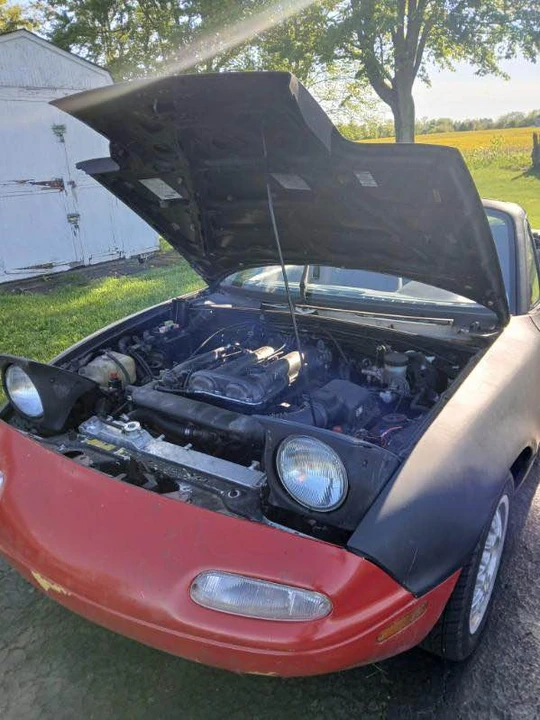 1997 Mazda NA MX-5 Miata - Image 2 of 10