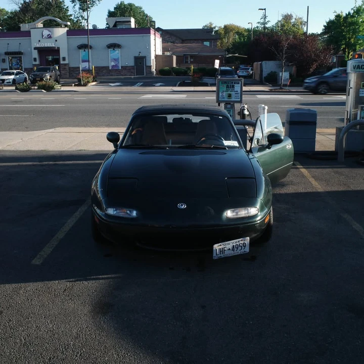 1997 Mazda NA MX-5 Miata - Image 2 of 5